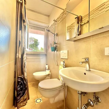 Golden Luxe - House Red Moon Apartment Lido di Camaiore